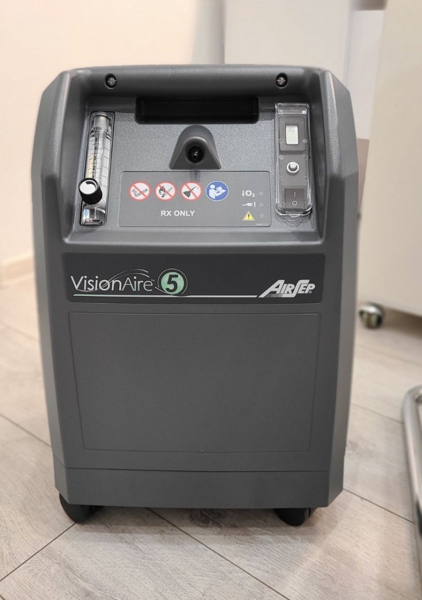 1-Концентратор кисню AirSep VisionAire